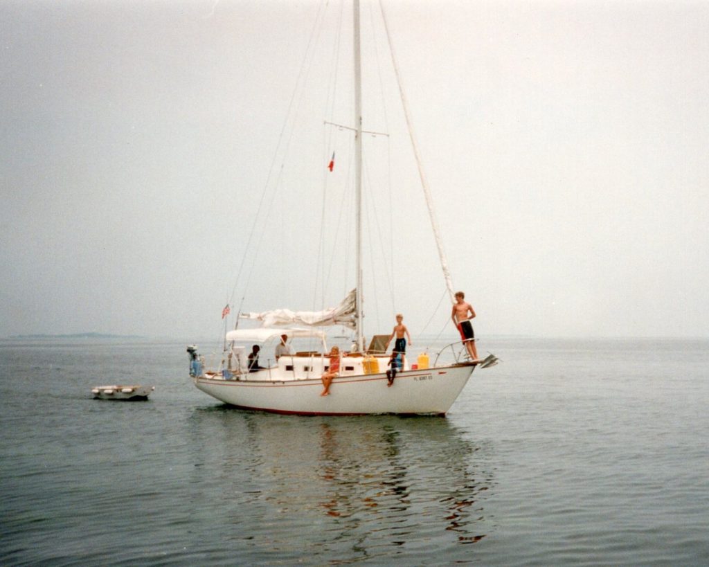 Bon Aire, family spread out on deck