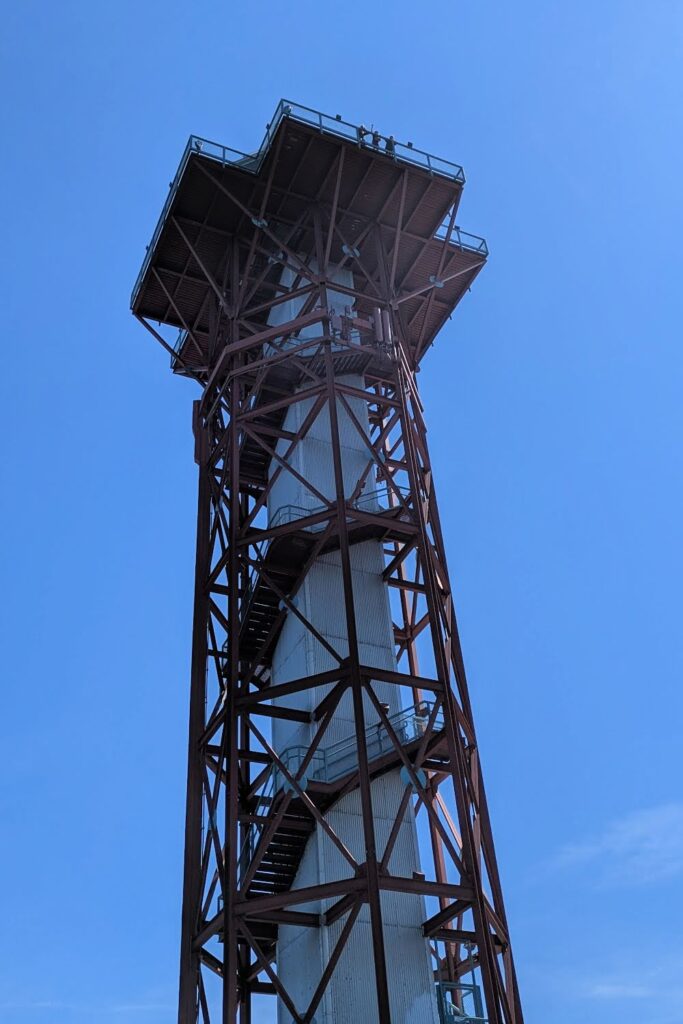 looking up from ground to top of bi-centennial tower
